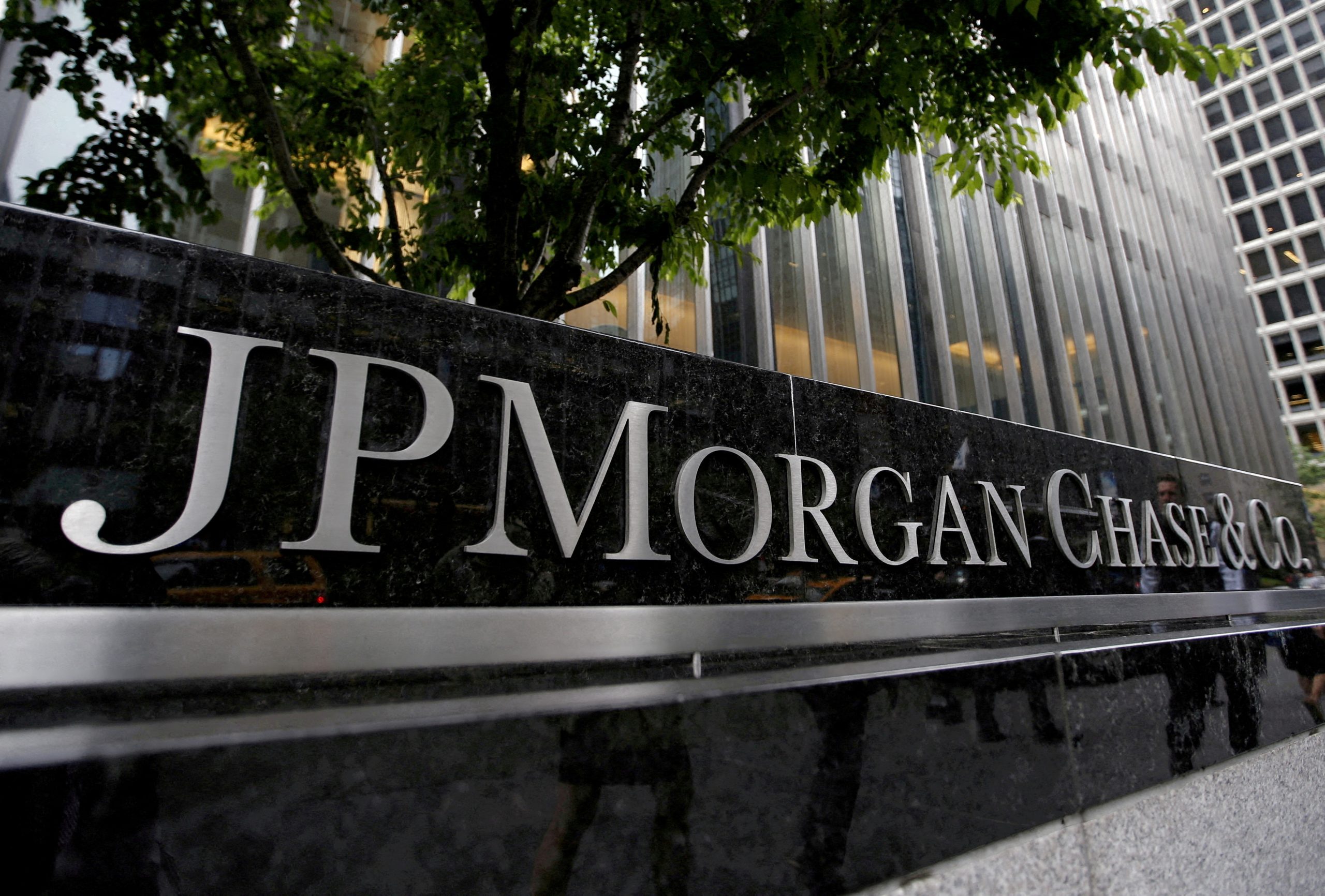 JPMorgan subsidiary fined by SEC for deleting 47 million emails, including those linked to subpoenas