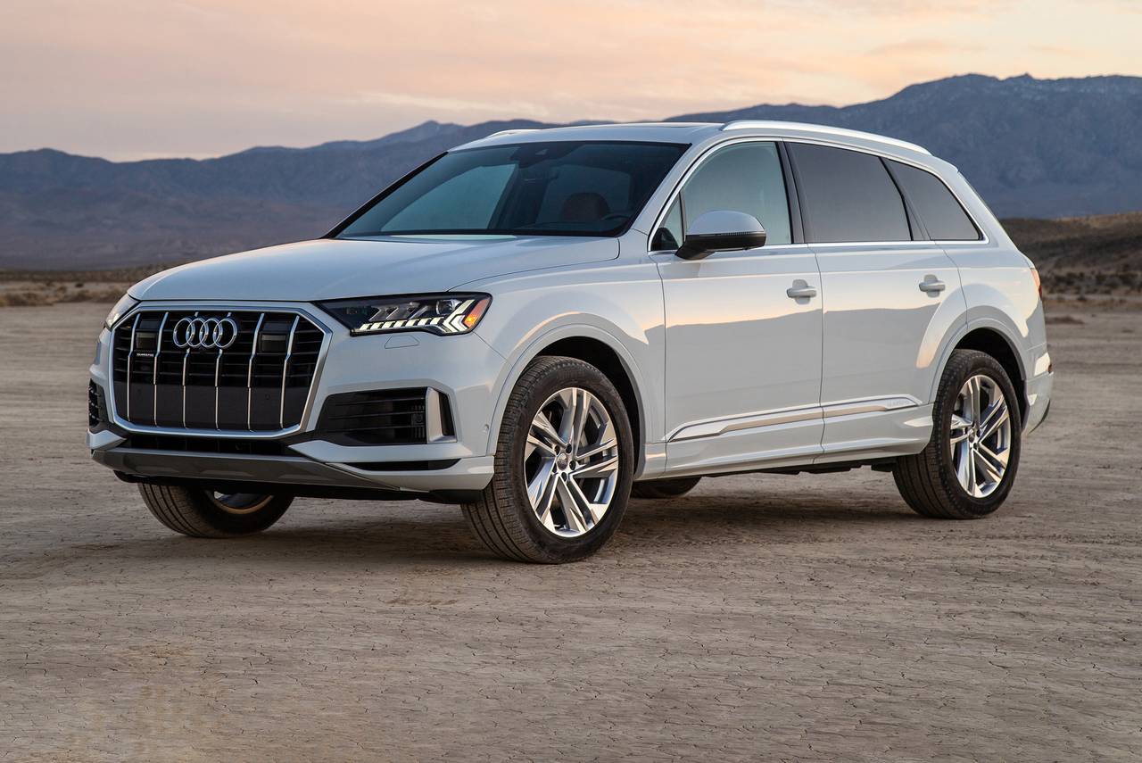 A rendering of the 2024 Audi Q7 showcases the SUV's upcoming second facelift
