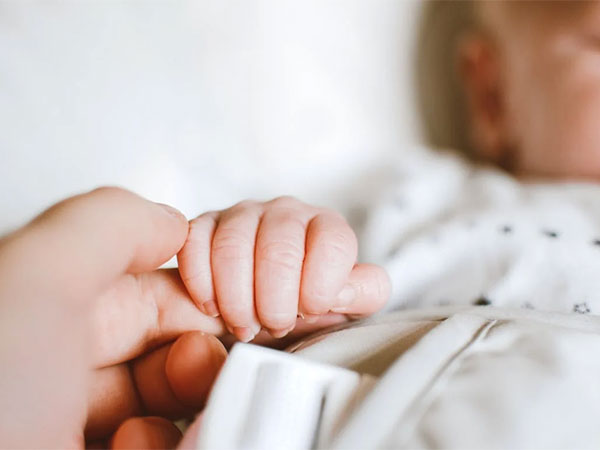 NHS to provide sight-saving drug for preterm infants