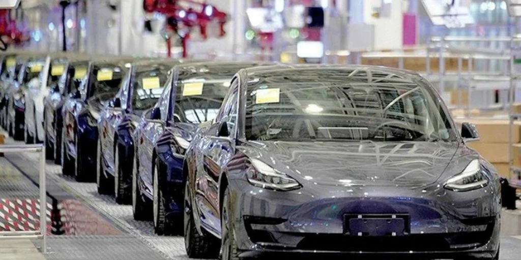 Chinese automakers commit to restoring stability following Tesla's price war