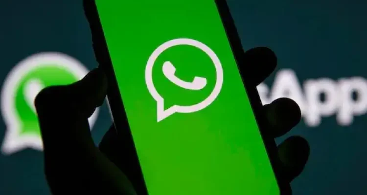 Cara Menggunakan AI di WhatsApp untuk Membuat Stiker Sendiri