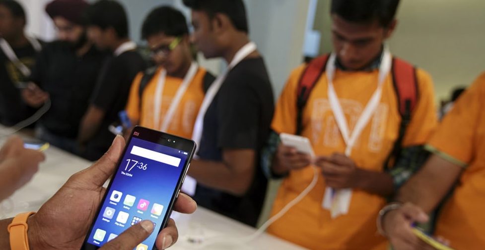 India Melampaui China dalam Industri Smartphone dengan 'Make in India'